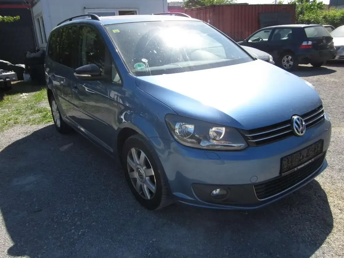 Gebraucht VW Touran 105 PS (77 kW) 2012 Blau Van / Kleinbus