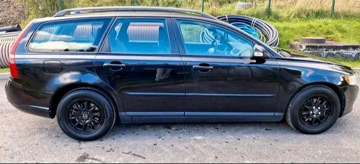 Gebraucht Volvo V50 2010 Schwarz Kombi