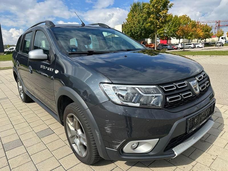 Gebraucht Dacia Logan MCV Stepway 90 PS (66 kW) 2019 Grau Kombi