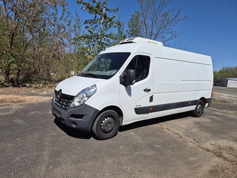 Second-hand Renault Master 136 CP (100 kW) 2015 Alb Van