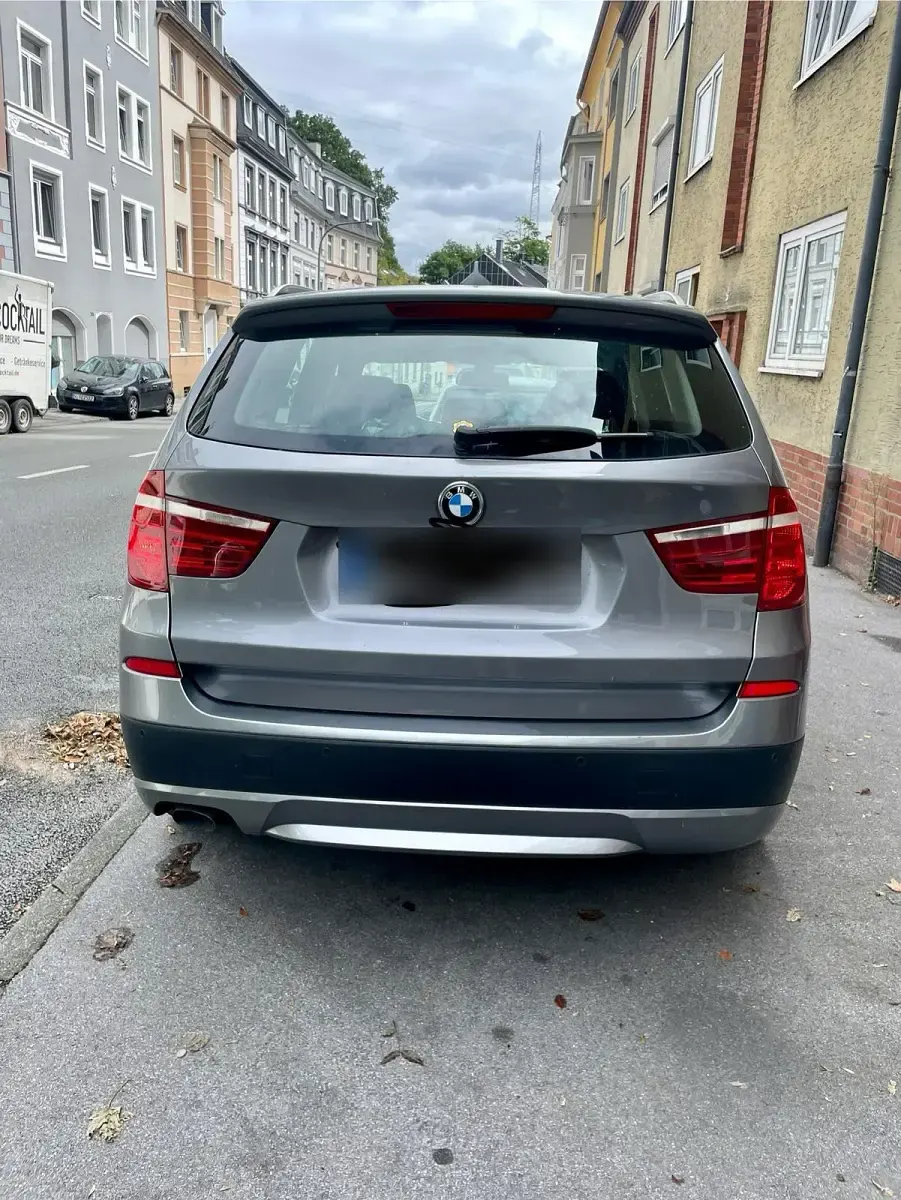 Gebraucht BMW X3 163 PS (119 kW) 2012 Silber SUV