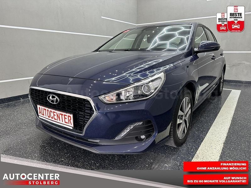 Blau Gebraucht 2019 Hyundai i30 Trend Limousine | 12.490 € (Fairer Preis) - Bild 1/3