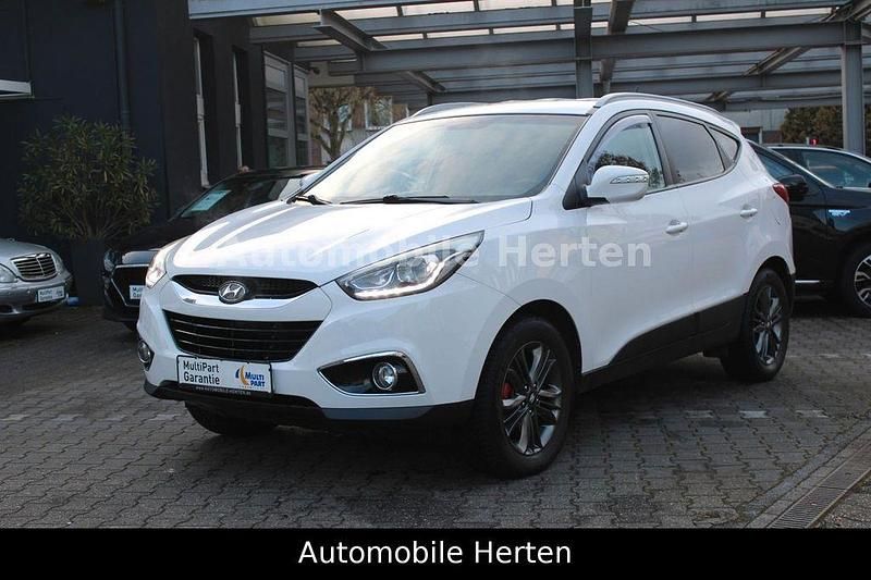 Weiß Gebraucht 2014 Hyundai ix35 Edition SUV | 8.990 € (Etwas zu teuer) - Bild 1/4