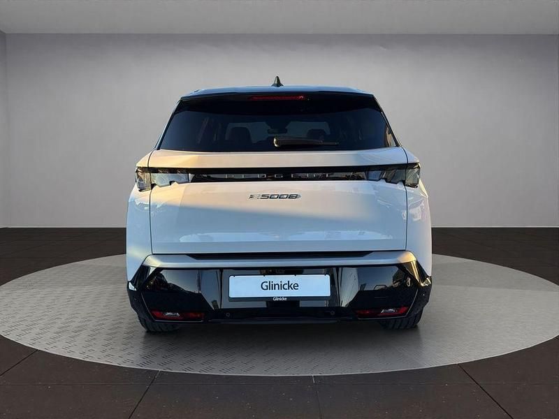 Neu Peugeot e-5008 GT 156 kW (213 PS) 2025 Weiß SUV