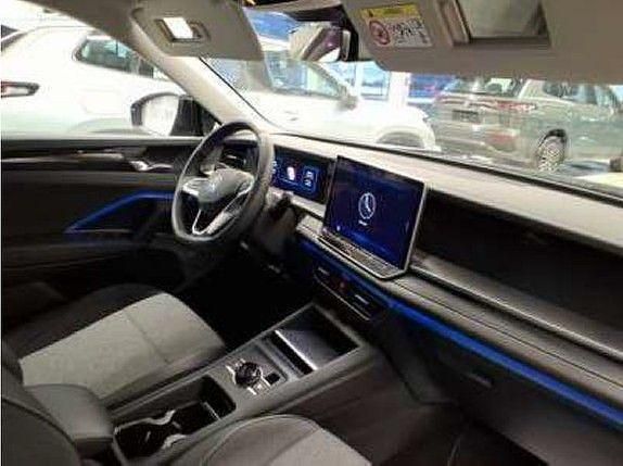 Gebraucht VW Tayron Life 204 PS (150 kW) 2025 Grenadillschwarz metallic SUV