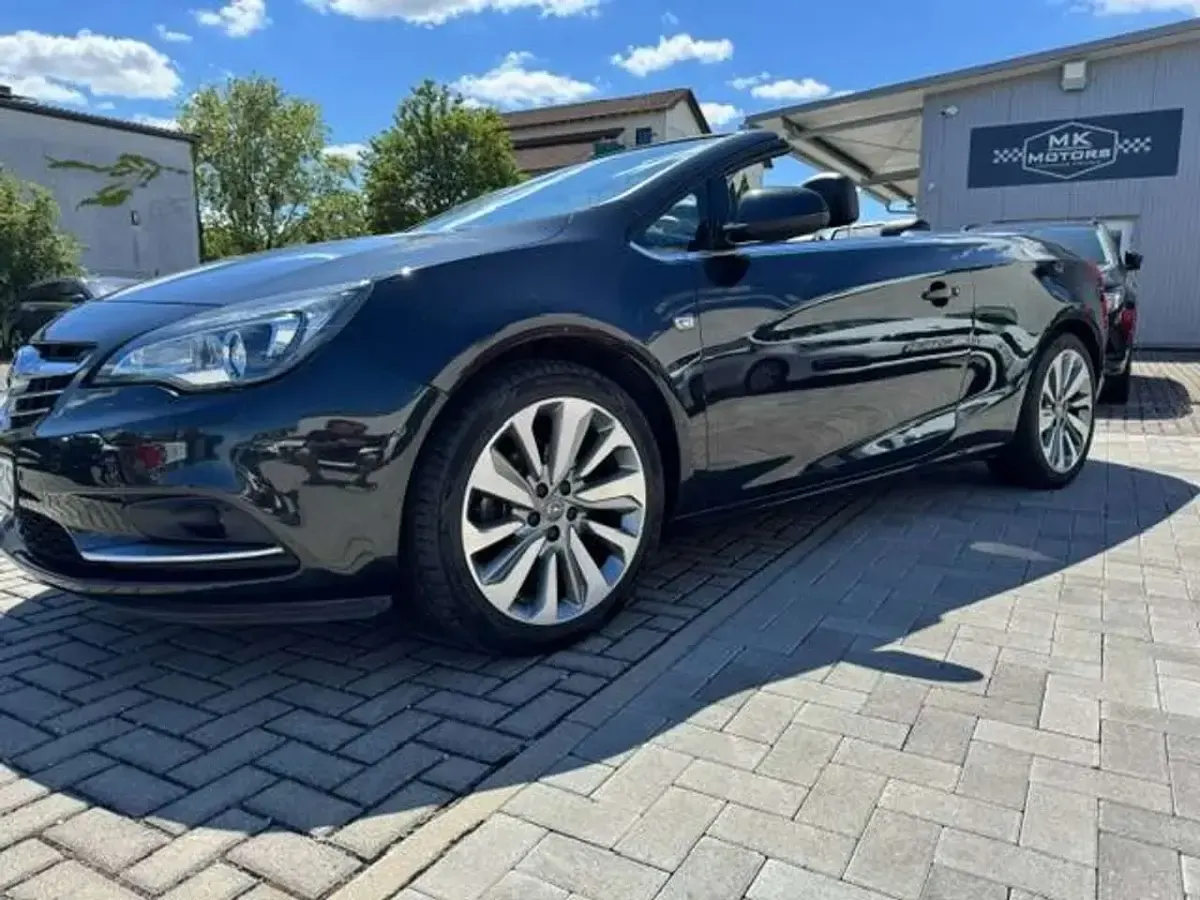 Gebraucht Opel Cascada Innovation 140 PS (102 kW) 2013 Karbonschw graphitschw midnigh Cabrio