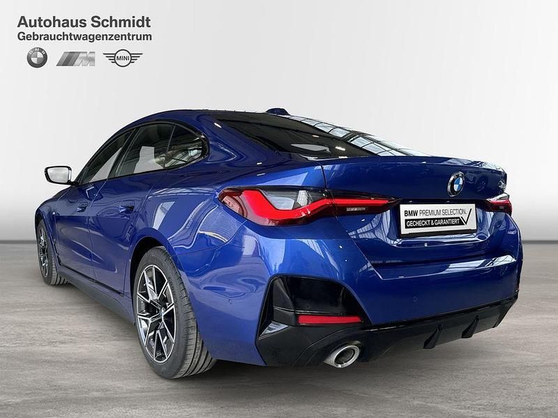 Gebraucht BMW 420 M Sport 184 PS (135 kW) 2025 M portimao blau (metallic) Coupé