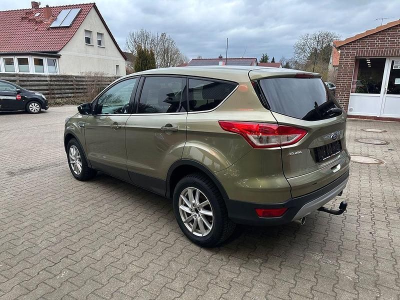 Gebraucht Ford Kuga Titanium 179 PS (131 kW) 2015 SUV