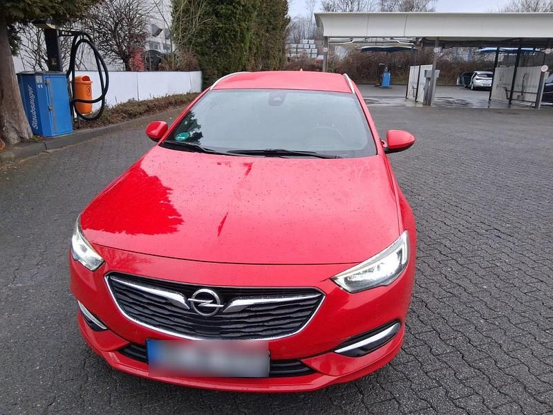 Gebraucht Opel Insignia 209 PS (153 kW) 2017 Rot Kombi