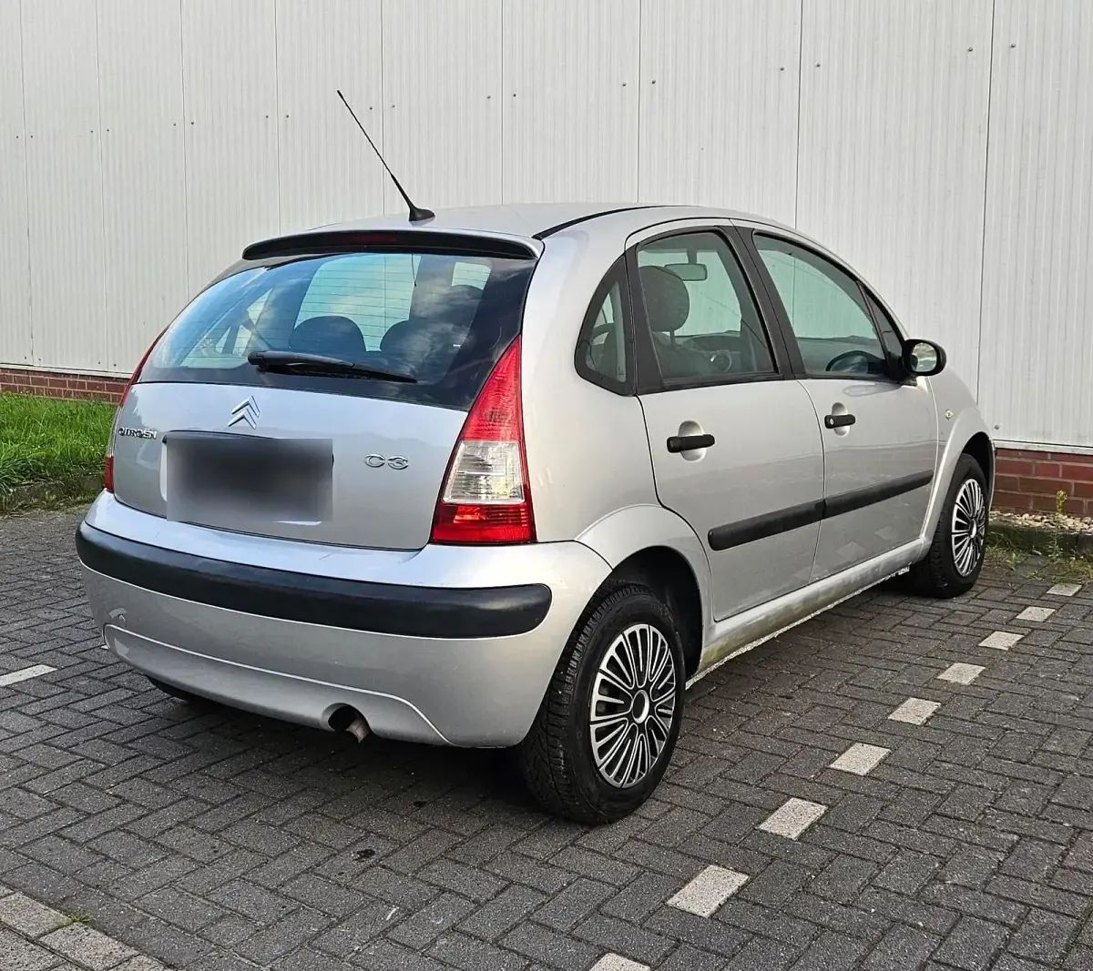 Gebraucht Citroën C3 60 PS (44 kW) 2006 Grau Limousine