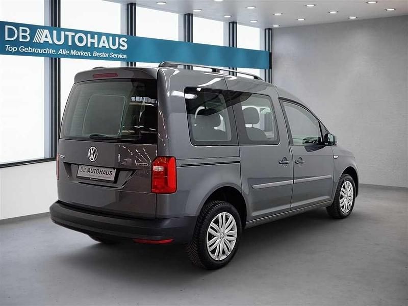 Gebraucht VW Caddy Trendline 122 PS (89 kW) 2019 Grau Van / Kleinbus