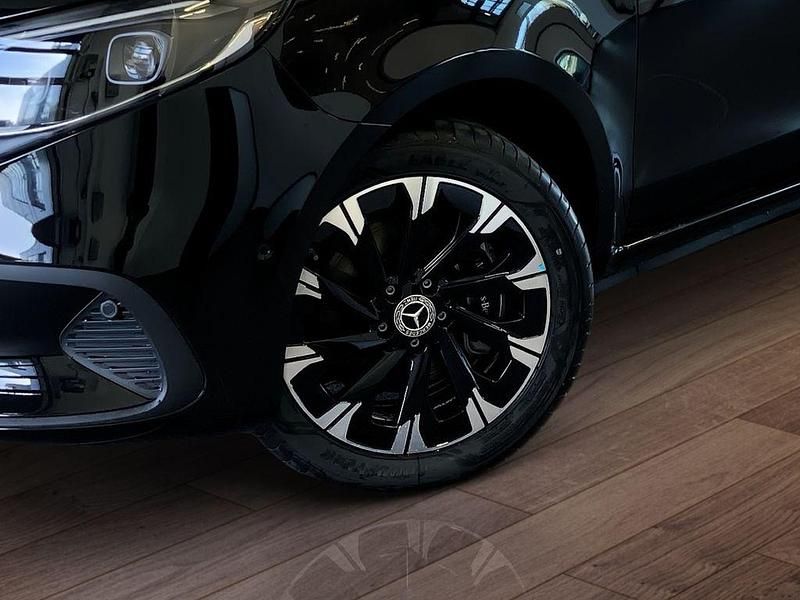 Gebraucht Mercedes V250 190 PS (139 kW) 2026 Schwarz Van / Kleinbus