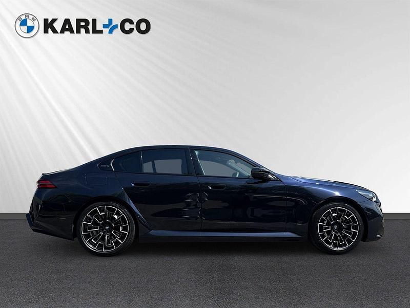 Gebraucht BMW M5 Performance 727 PS (534 kW) 2025 Carbonschwarz metallic Limousine