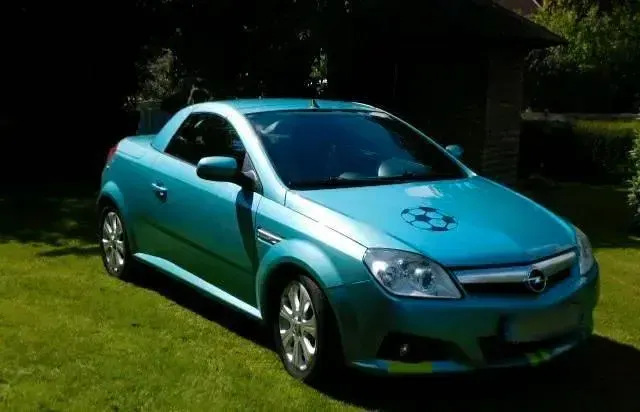 Gebraucht Opel Tigra 125 PS (91 kW) 2008 Cabrio