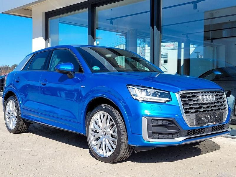 Gebraucht Audi Q2 S-Line 116 PS (85 kW) 2018 Blau SUV