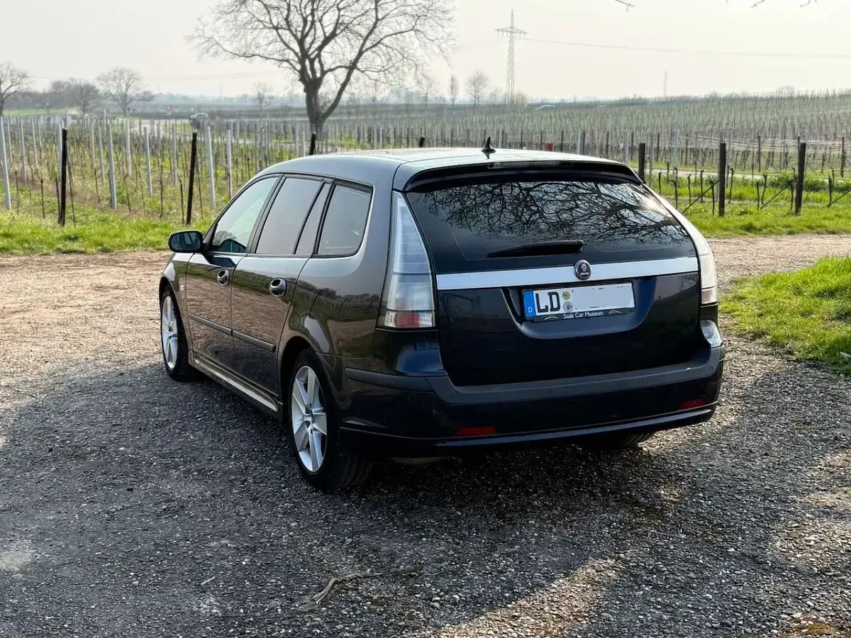Occasion Saab 9-3 Vector 209 PK (153 kW) 2006 Blauw Stationwagen