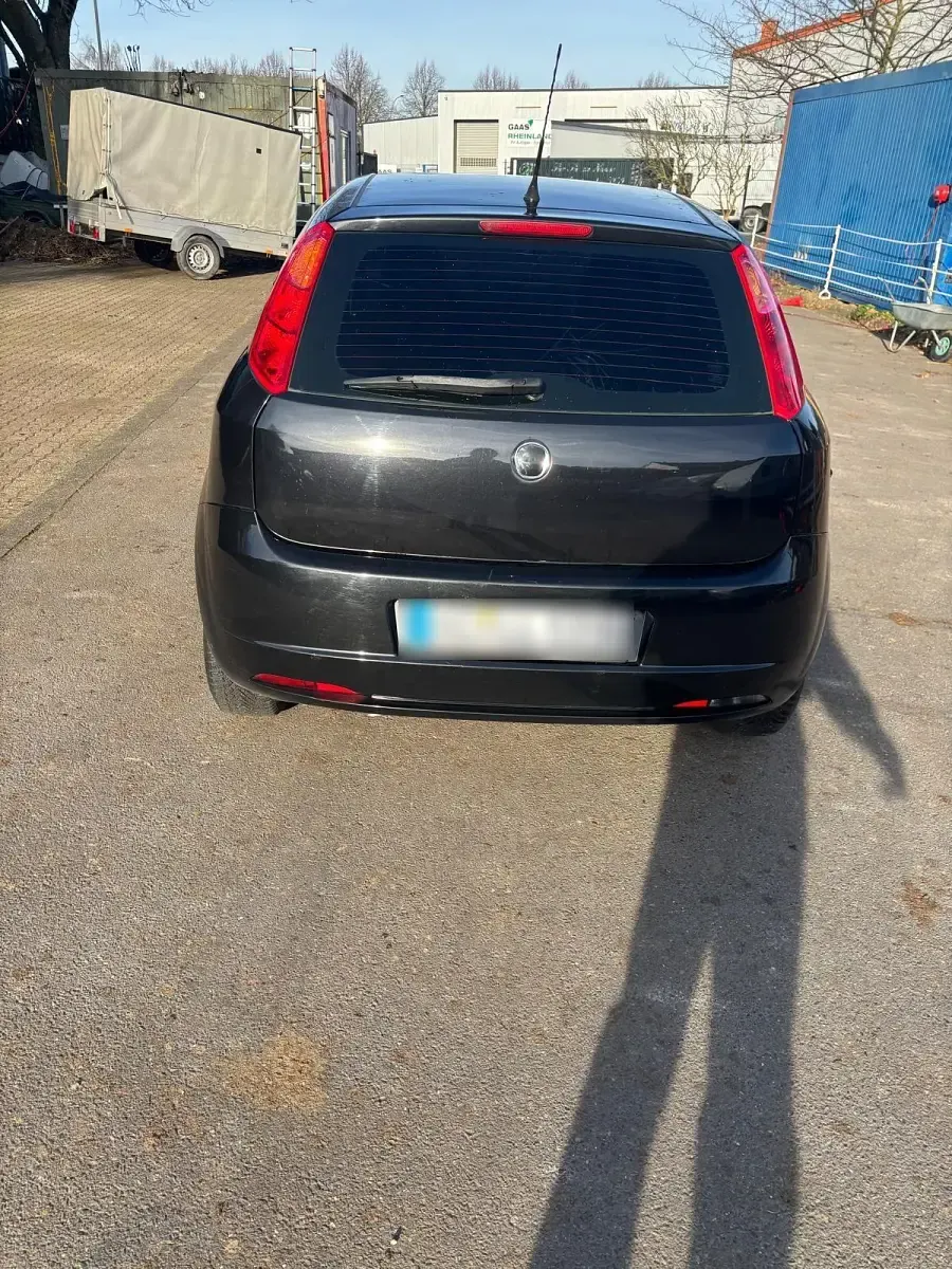 Gebraucht Fiat Punto 70 PS (51 kW) 2009 Schwarz Kleinwagen