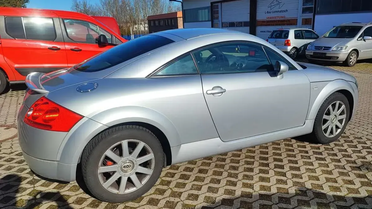 Gebraucht Audi TT 190 PS (139 kW) 2005 Lichtsilber metallic Coupé