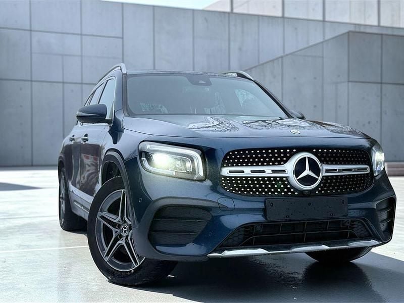Gebraucht Mercedes GLB220 AMG line 190 PS (139 kW) 2021 Blau SUV
