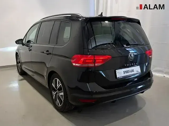 Gebraucht VW Touran Comfortline 150 PS (110 kW) 2024 Andere Van / Kleinbus