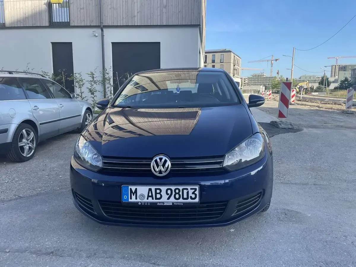 Gebraucht VW Golf VI Comfortline 122 PS (89 kW) 2009 Blau Kleinwagen