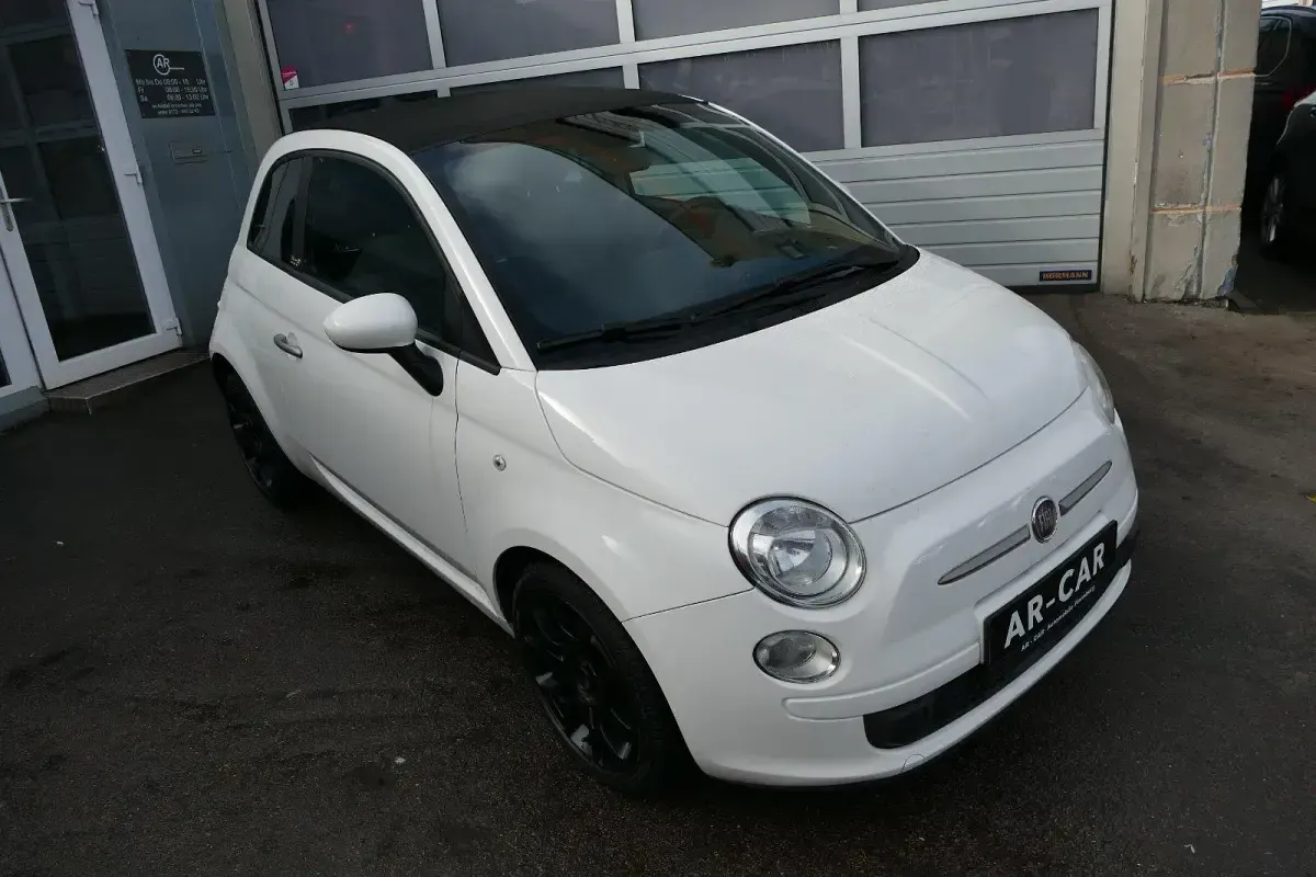 Gebraucht Fiat 500 84 PS (61 kW) 2011 Weiß Kleinwagen