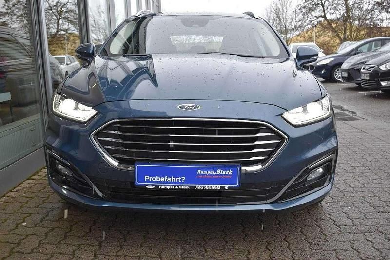 Gebraucht Ford Mondeo Titanium 188 PS (138 kW) 2020 Blau Limousine