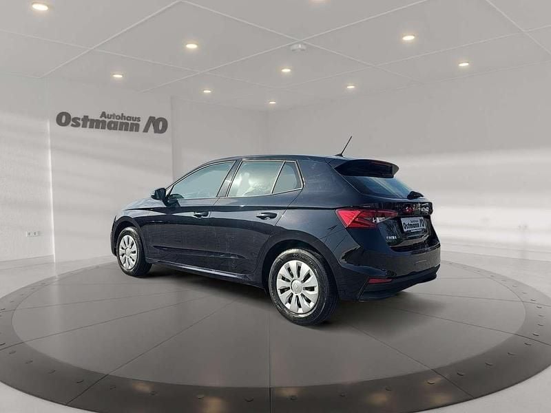 Gebraucht Skoda Fabia Active 95 PS (69 kW) 2022 Schwarzmagic perleffekt Kleinwagen