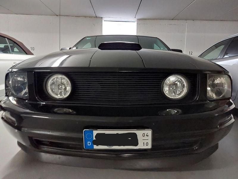 Gebraucht Ford Mustang 213 PS (156 kW) 2008 Schwarz Coupé