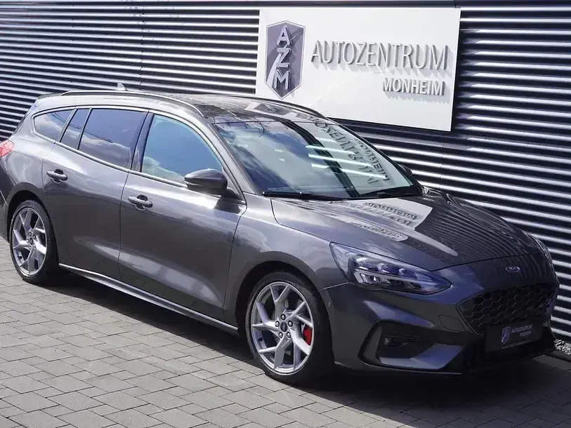 Używany Ford Focus Performance Edition 280 KM (205 kW) 2020 Szary Kombi
