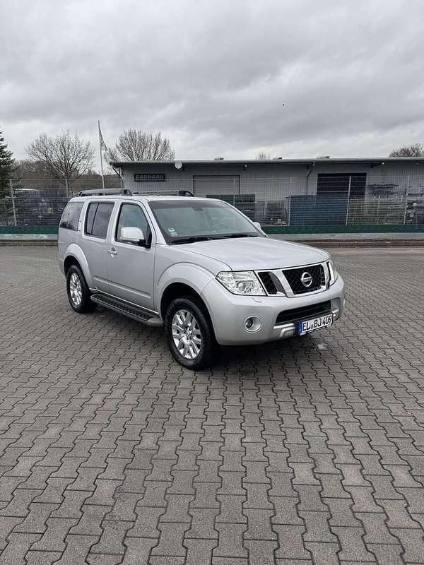 Gebraucht Nissan Pathfinder 190 PS (139 kW) 2014 Grau SUV