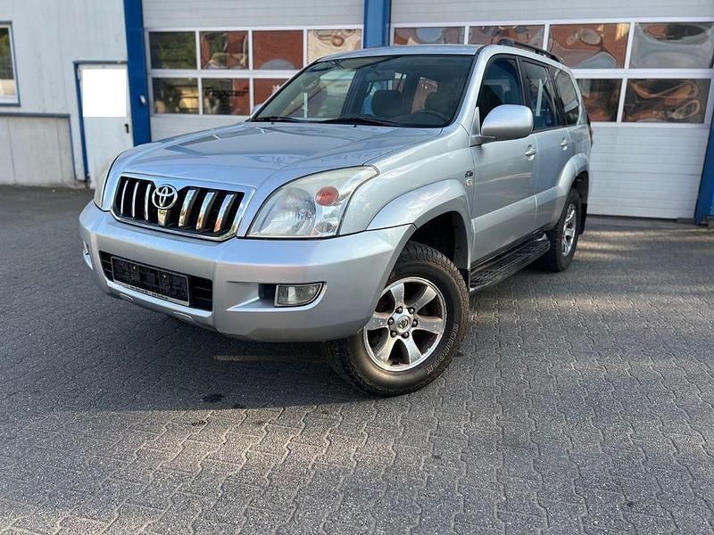 Silber Gebraucht 2003 Toyota Land Cruiser SUV | 6.600 € (Guter Preis) - Bild 1/4