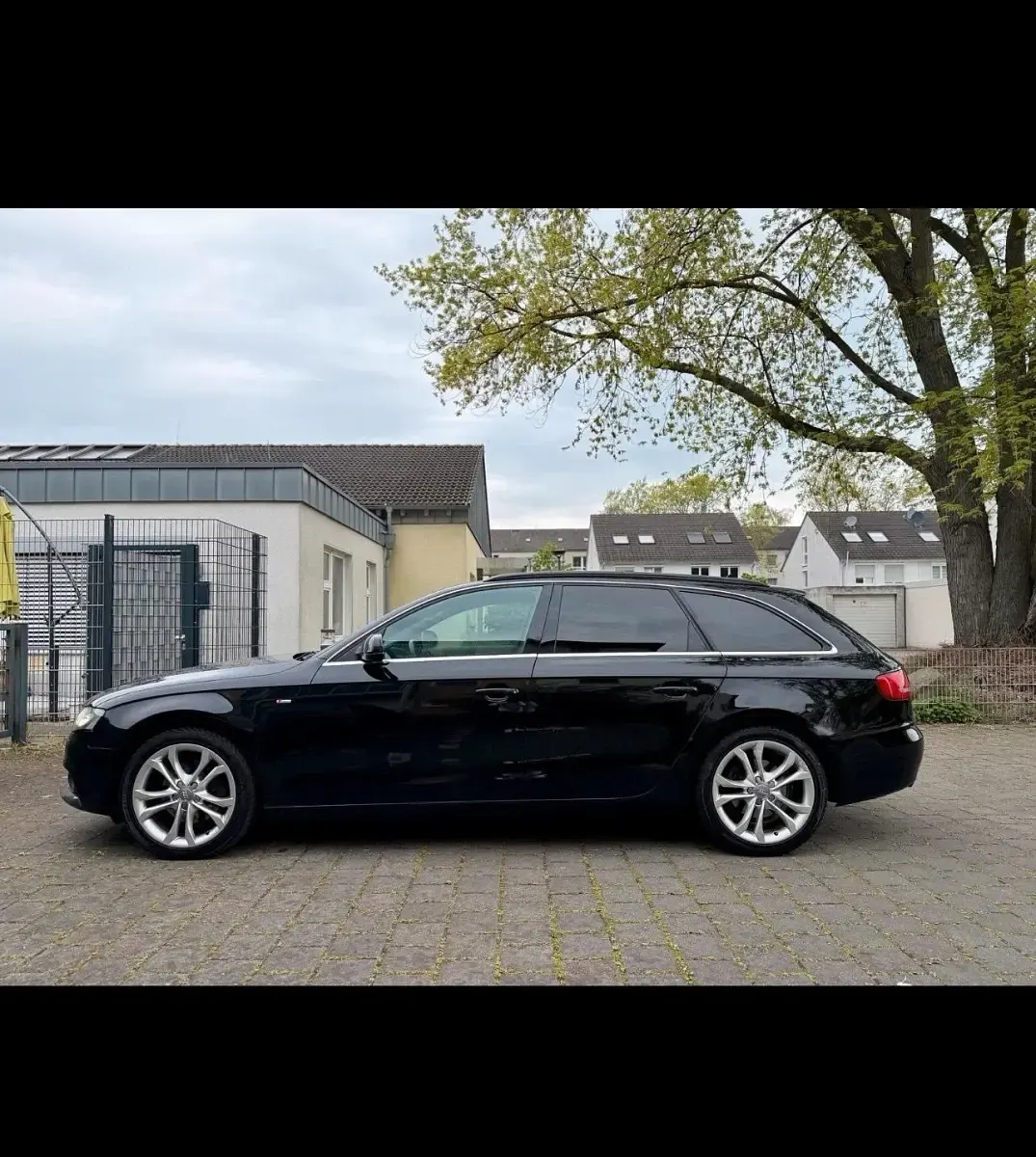 Gebraucht Audi A4 S-Line 143 PS (105 kW) 2010 Schwarz Kombi