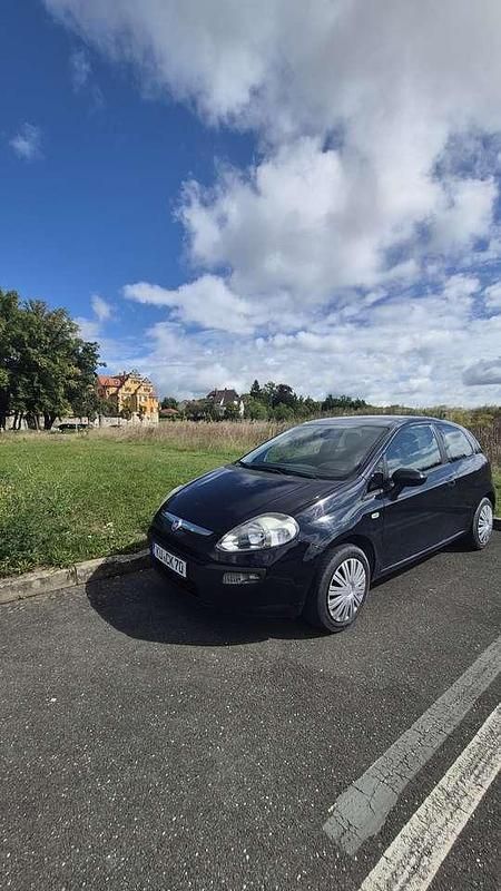 Gebraucht Fiat Punto Classica 60 PS (44 kW) 2011 Kleinwagen