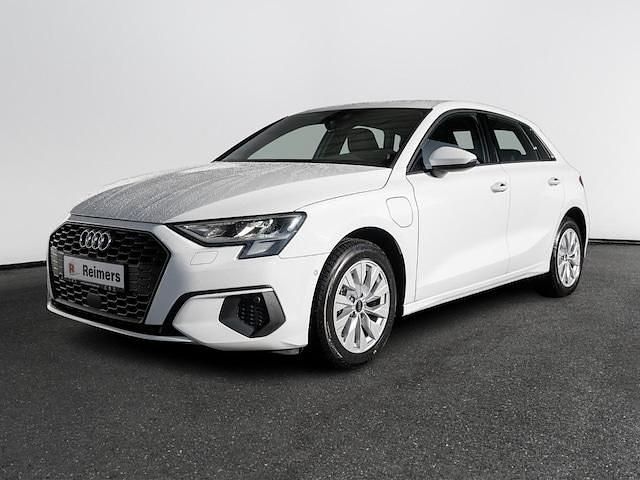 Gebraucht Audi A3 Sportback e-tron Basis 204 PS (150 kW) 2023 Kleinwagen