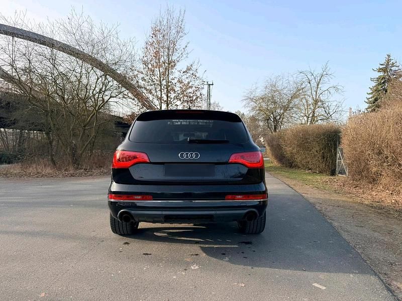 Gebraucht Audi Q7 Comfort 204 PS (150 kW) 2011 Schwarz SUV