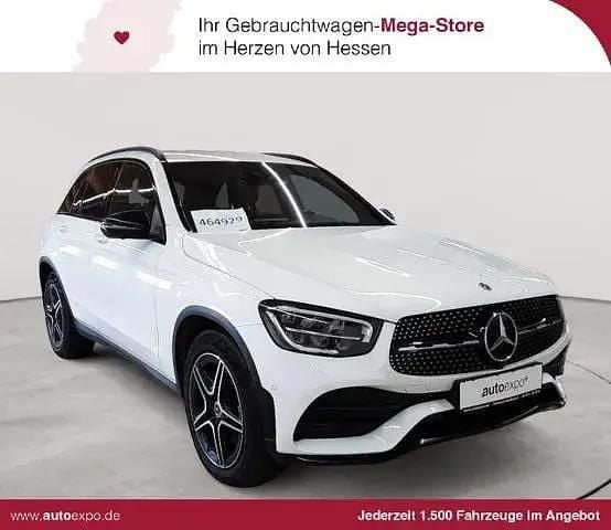 Gebraucht Mercedes GLC300 AMG line 245 PS (180 kW) 2021 SUV