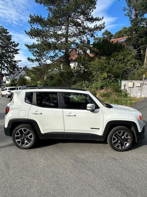Weiß Gebraucht 2017 Jeep Renegade Night Eagle SUV | 9.500 € (Fairer Preis) - Bild 1/4