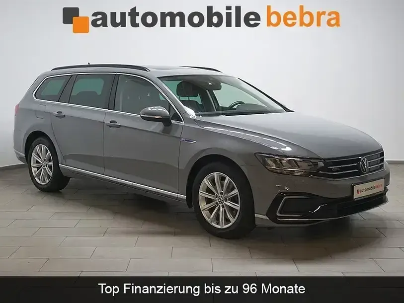 Gebraucht VW Passat GTE 218 PS (160 kW) 2022 Mondsteingrau Kombi