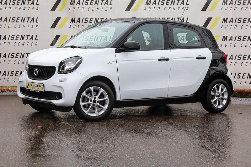 Gebraucht Smart ForFour Basis 71 PS (52 kW) 2019 Weiß Kleinwagen