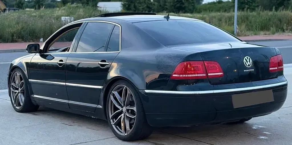 Gebraucht VW Phaeton 239 PS (175 kW) 2010 Schwarz Limousine