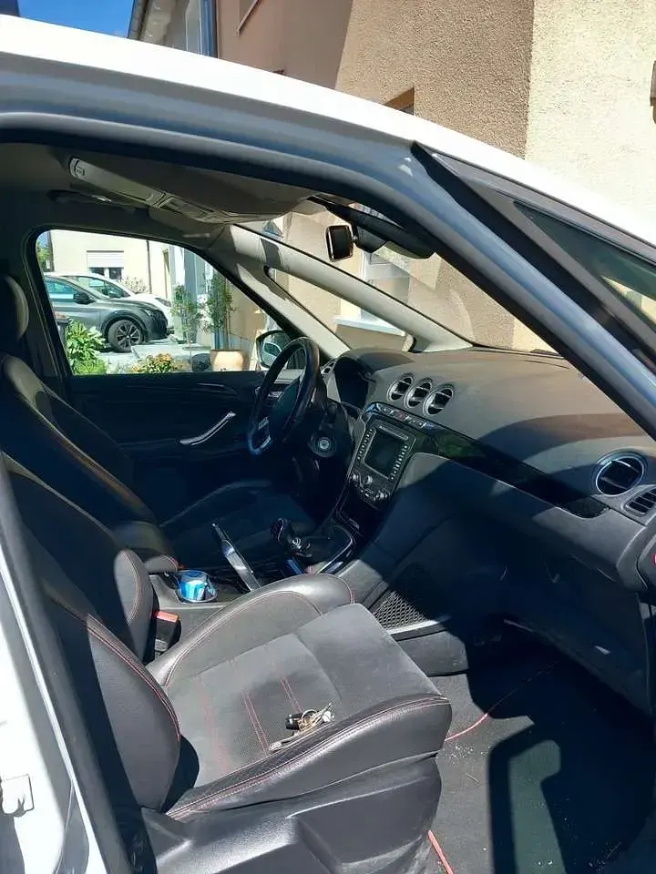 Gebraucht Ford S-MAX Titanium S 200 PS (147 kW) 2012 Weiß Van / Kleinbus