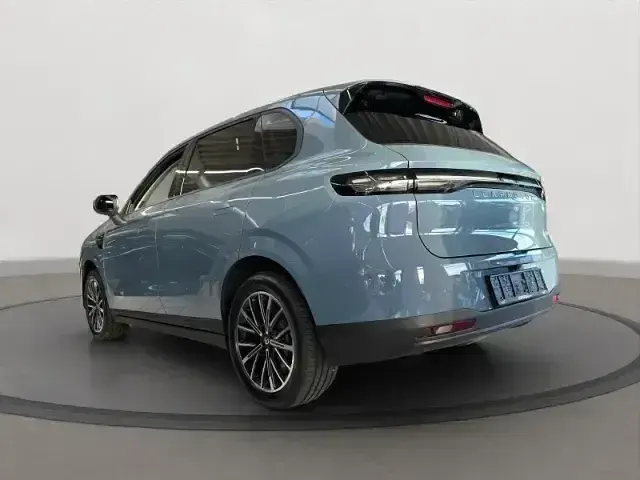 Gebraucht Leapmotor B10 117 kW (160 PS) 2025 Blau SUV