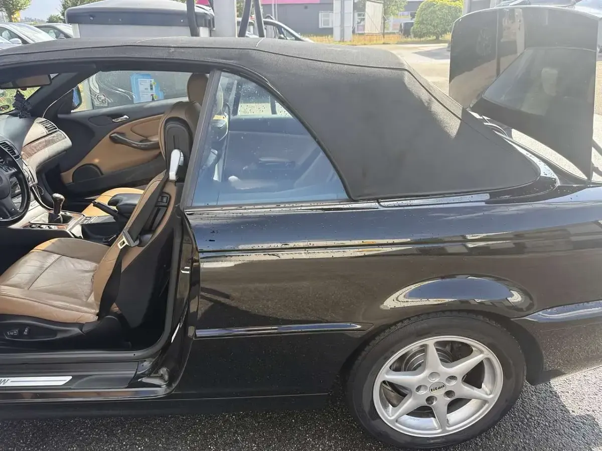 Gebraucht BMW 318 Cabriolet 143 PS (105 kW) 2004 Cabrio