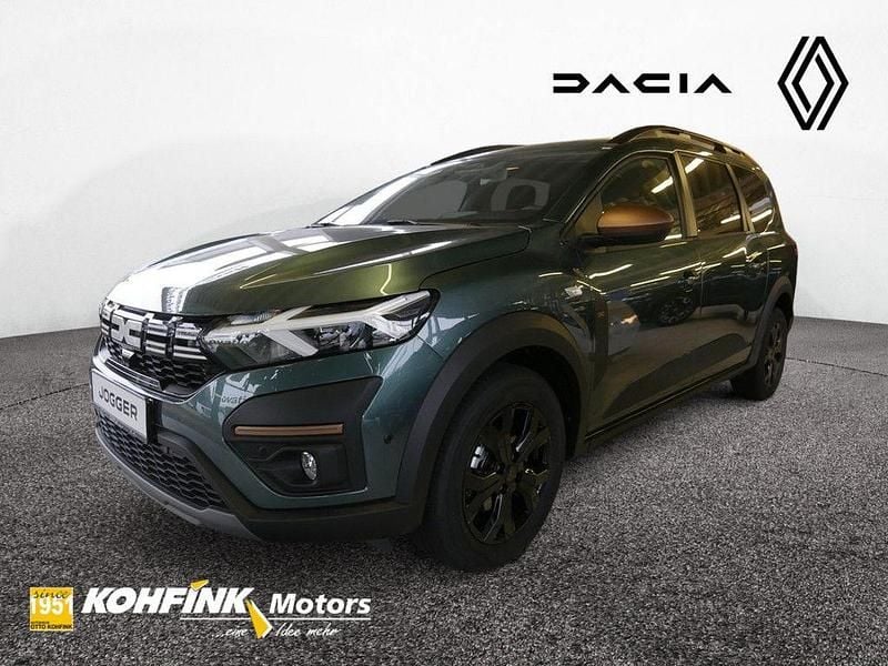 Grün Neu 2025 Dacia Jogger Extreme Van / Kleinbus | 23.940 € (Etwas zu teuer) - Bild 1/4