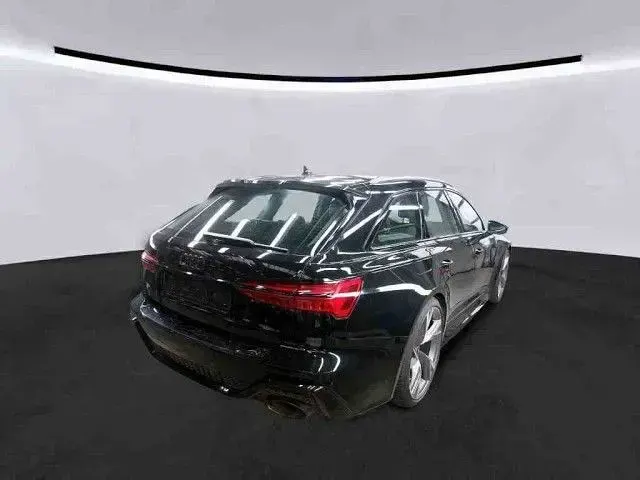 Gebraucht Audi RS6 Sport 600 PS (441 kW) 2024 Mythosschwarz Kombi