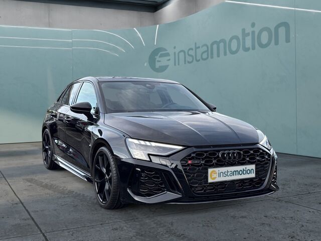 Schwarz Gebraucht 2024 Audi RS3 Sportback Sport Kleinwagen | 63.280 € (Etwas zu teuer) - Bild 1/2