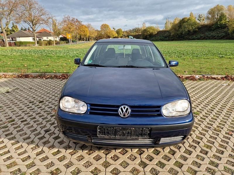 Gebraucht VW Golf 105 PS (77 kW) 2002 Blau Limousine
