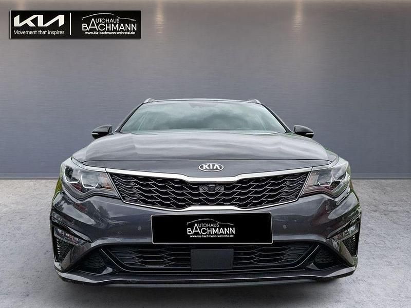 Grau Gebraucht 2020 Kia Optima GT-Line Limousine | 21.980 € (Teuer) - Bild 1/4