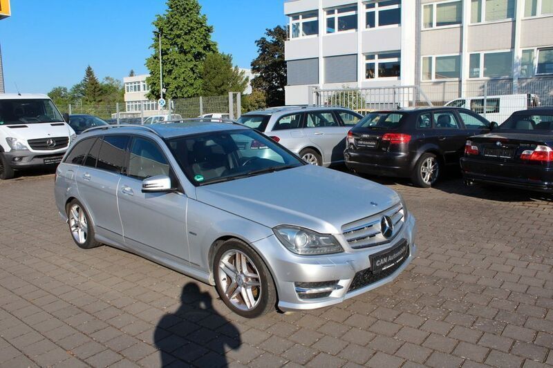 Gebraucht Mercedes C300 AMG 231 PS (169 kW) 2011 Silber Limousine